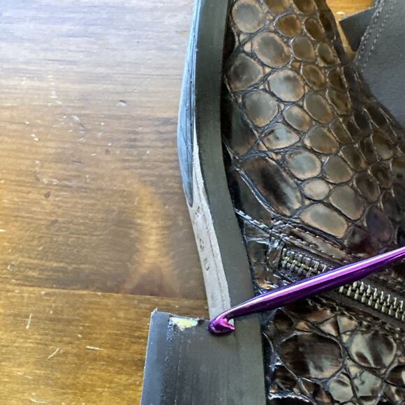 Donald J Pliner Zula Leather Croc Embossed Moto Boots Brown Size 8 M City Grunge - Picture 9 of 12